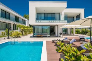 SEMI-DETACHED VILLA WITH POOL AND SEA VIEW 1 opatija croatia real estate 2